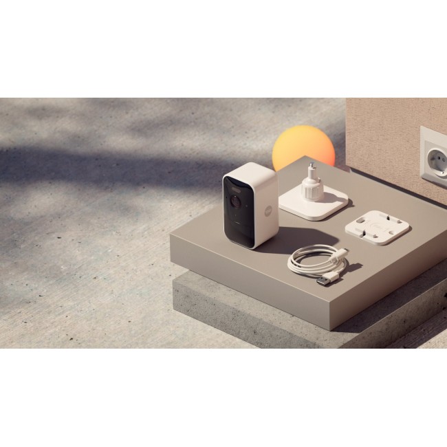 Yale SV-OC-1A-W security camera Cube IP security camera Indoor & outdoor 1080 x 1920 pixels Wall