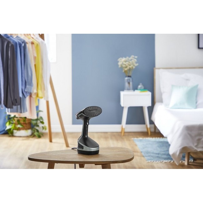 TEFAL | DT8270 | Garment Steamer | Handheld | 2000 W | 0.19 L | 30 g/min | Black