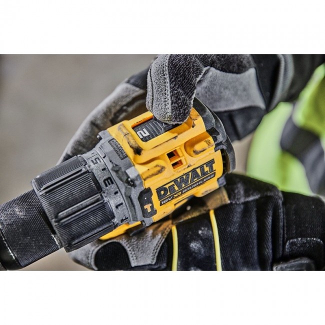 DeWALT DCD805NT-XJ drill 2000 RPM 1.34 kg DeWALT DCD805NT-XJ drill 2000 RPM 1.34 kg