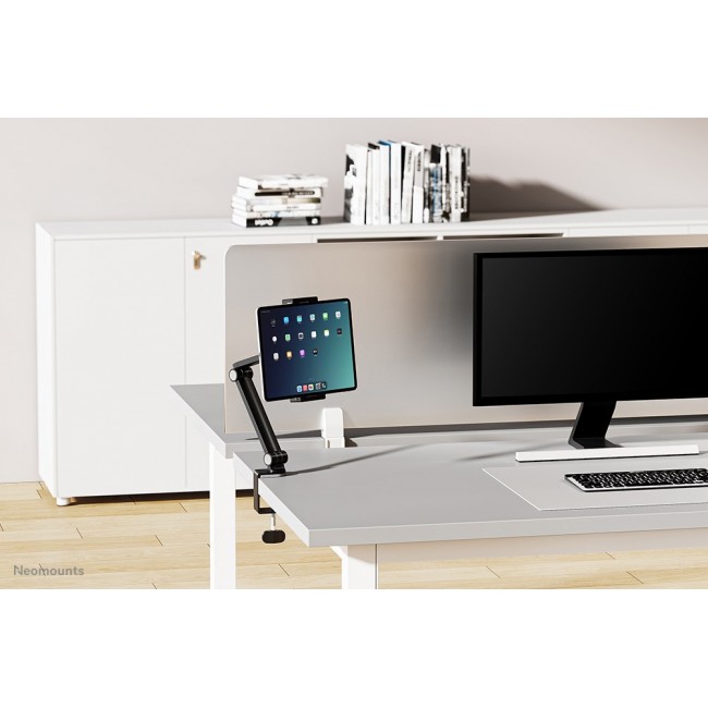 Neomounts DS15-545BL1 Tablet holder desk clamp 4.7-12.9 Neomounts DS15-545BL1 Tablet holder desk clamp 4.7-12.9
