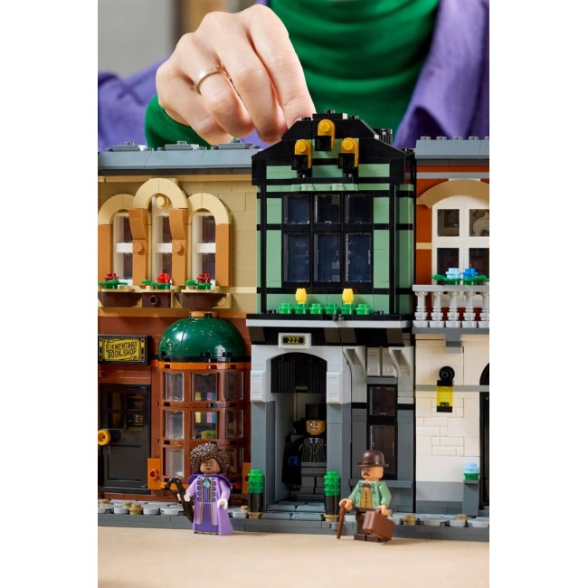 LEGO ICONS 10351 Sherlock Holmes: Book nook LEGO ICONS 10351 Sherlock Holmes: Book nook