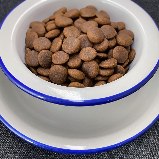 FOLK Medium and large breeds Kashubian-style fish specialty with apples, parsley and lovage - dry dog food - 12kg FOLK Medium and large breeds Kashubian-style fish specialty with apples, parsley and lovage - dry dog food - 12kg