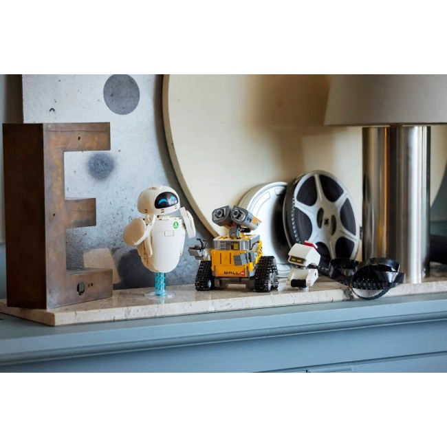 LEGO DISNEY 43279 Wall-E & Eve