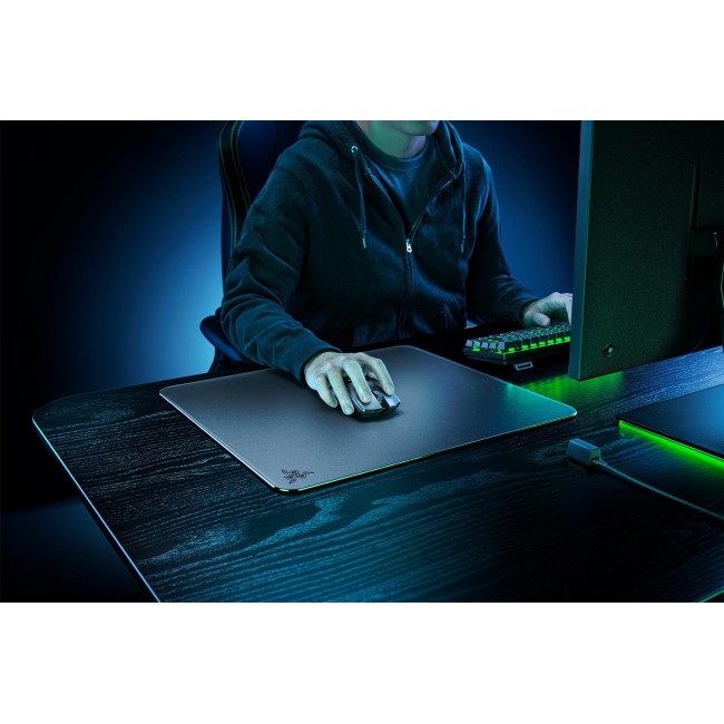 RAZER ATLAS TEMPERED GLASS LARGE BLACK