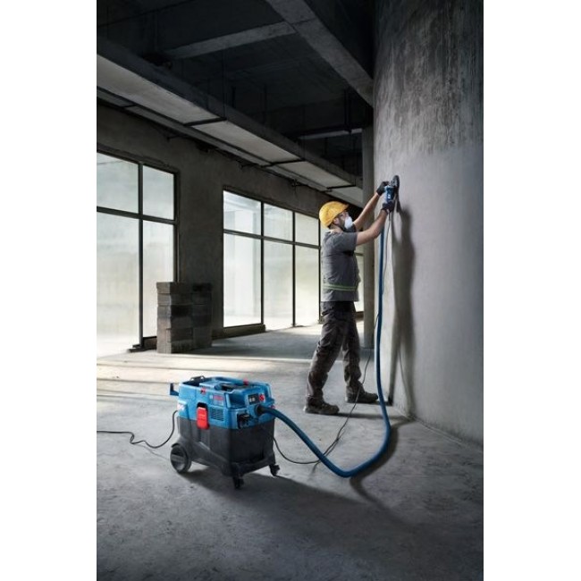 BOSCH. VACUUM CLEANER 1200W GAS 400 A 40L CLASS L