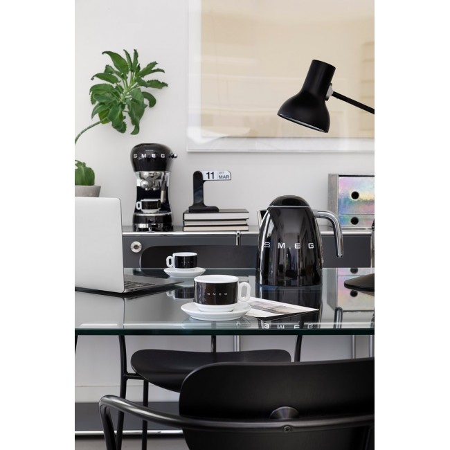 Smeg 50's Style Kettles KLF03BLEU Black