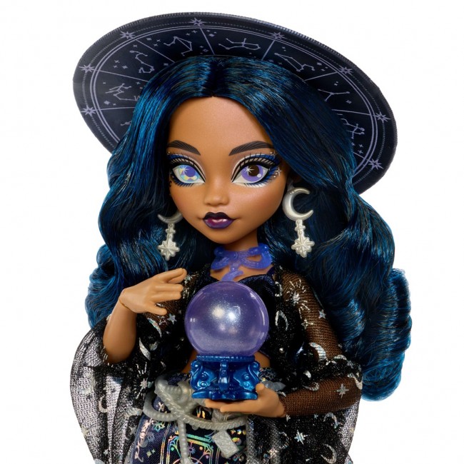 Monster High Moonspell Magic by Claire de Luna Fashion Doll, Clairvoyant Witch with Accessories