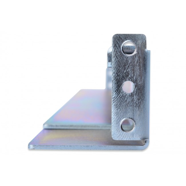L-shaped mounting rails for server cabinets 19