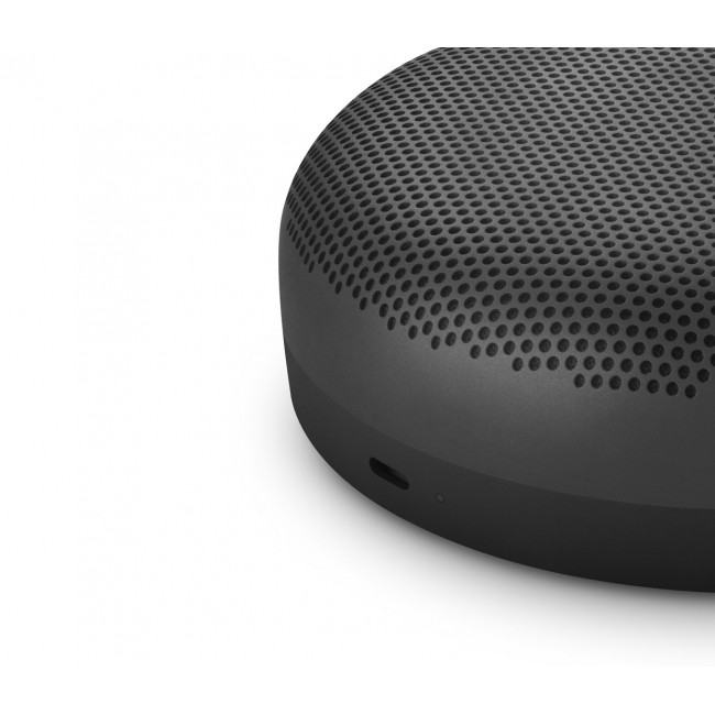 Bang & Olufsen Beosound A1 2nd Gen Anthracite, Black Bang & Olufsen Beosound A1 2nd Gen Anthracite, Black