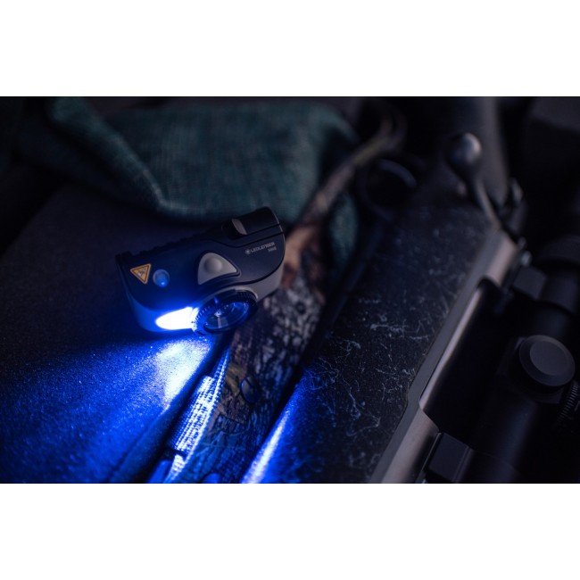 Flashlight Ledlenser MH 8 Black-Black