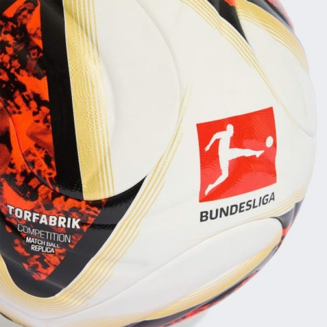 Adidas KG6045_720 football Adidas KG6045_720 football