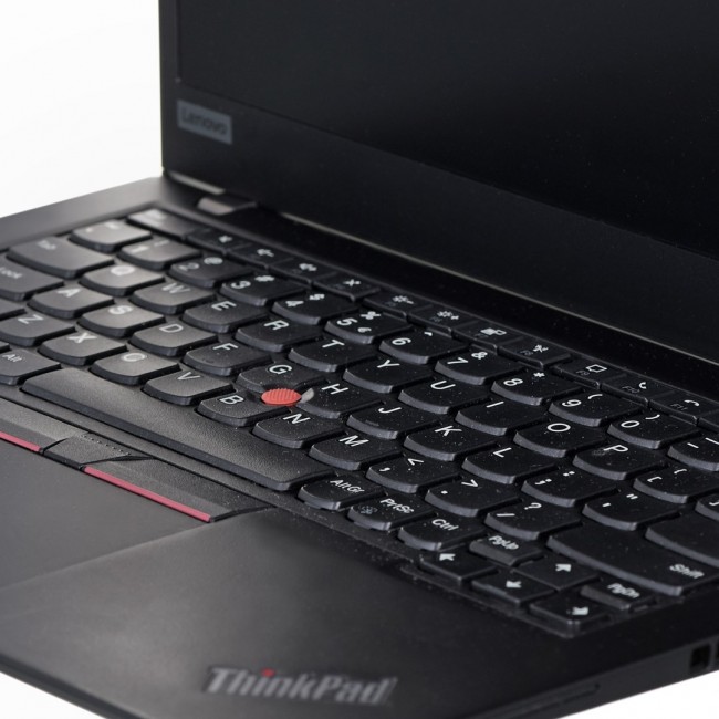 LENOVO ThinkPad X13 G1 i5-10210UU 16GB 256GB SSD 13,3 LENOVO ThinkPad X13 G1 i5-10210UU 16GB 256GB SSD 13,3