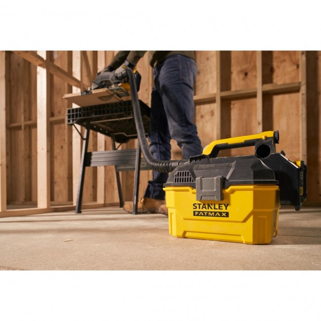 Stanley FATMAX SFMCV002B-XJ vacuum 7.5 L Drum vacuum Dry&wet Bagless Stanley FATMAX SFMCV002B-XJ vacuum 7.5 L Drum vacuum Dry&wet Bagless