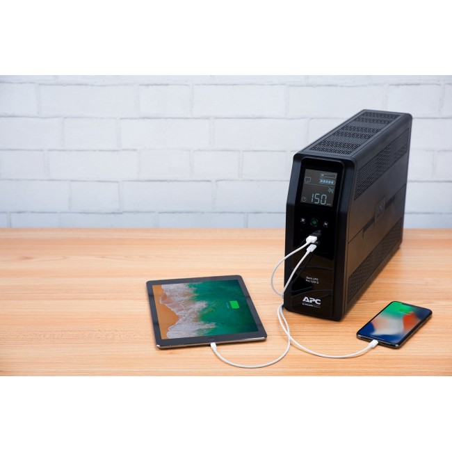 APC Back-UPS Pro, 1200VA/720W, Tower, 230V, 8x IEC C13 outlets, Sine Wave, AVR, USB Type A + C ports, LCD, User Replaceable Battery APC Back-UPS Pro, 1200VA/720W, Tower, 230V, 8x IEC C13 outlets, Sine Wave, AVR, USB Type A + C ports, LCD, User Replaceable Battery