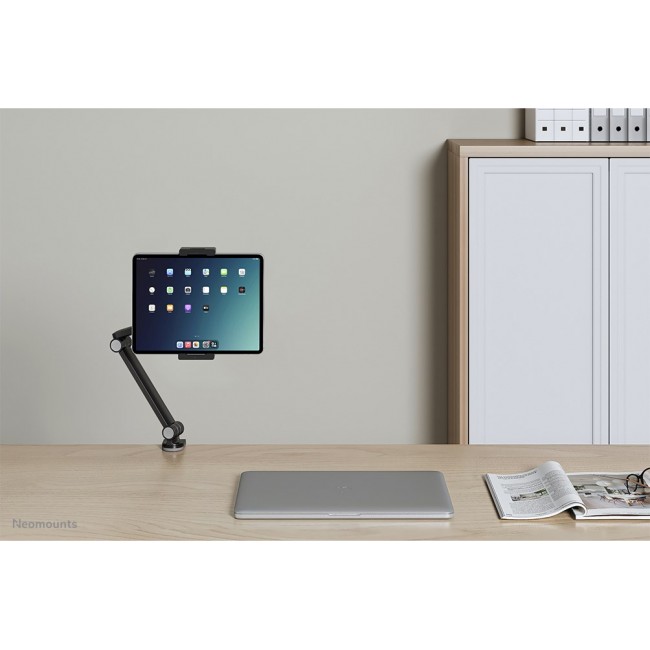 Neomounts DS15-545BL1 Tablet holder desk clamp 4.7-12.9 Neomounts DS15-545BL1 Tablet holder desk clamp 4.7-12.9