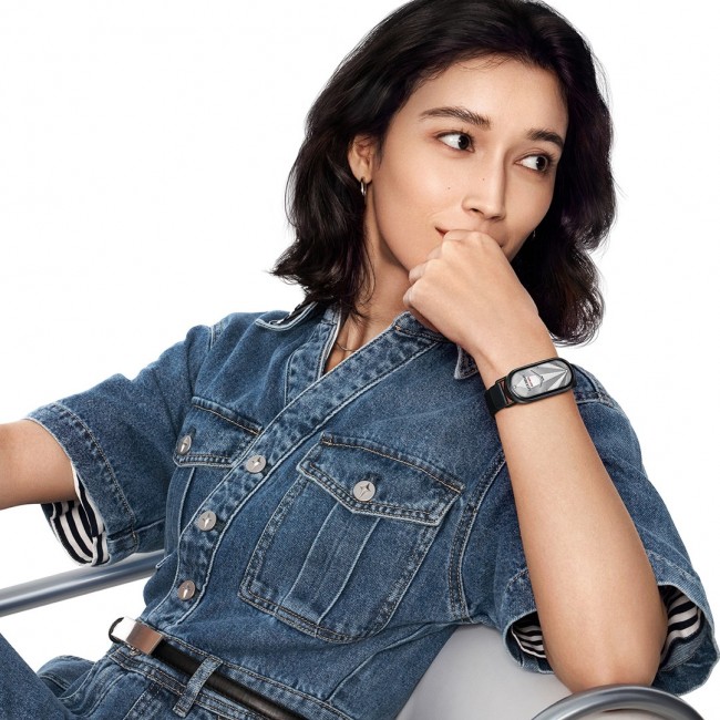 Smartwatch Xiaomi SmartBand 10 Silver AMOLED BT