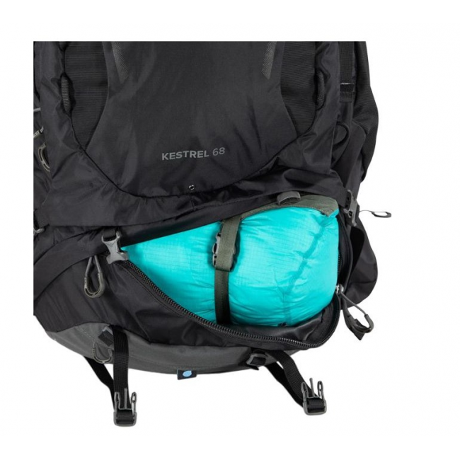 Trekking Backpack Osprey Kestrel 48 black S/M Trekking Backpack Osprey Kestrel 48 black S/M