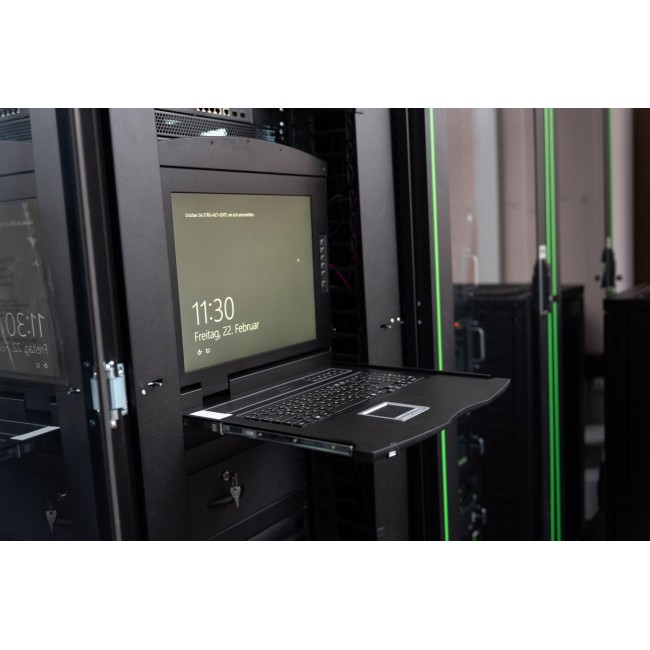 Digitus 19