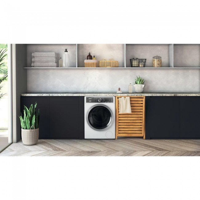Hotpoint H8 W946WB EU washing machine Front-load 9 kg 1400 RPM White Hotpoint H8 W946WB EU washing machine Front-load 9 kg 1400 RPM White