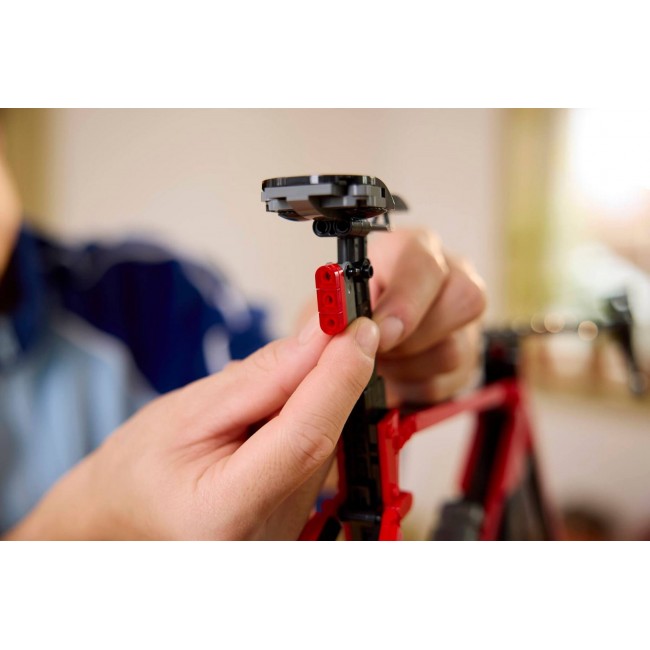 LEGO ICONS 11380 Road Bike