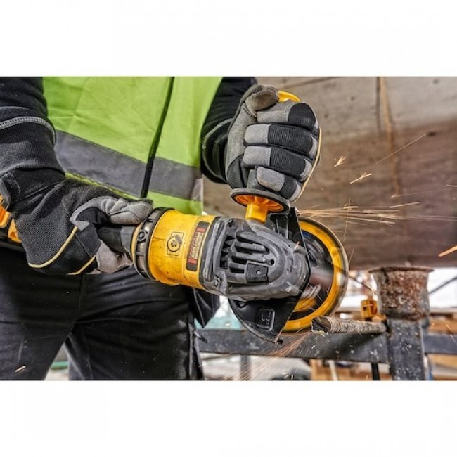 DeWALT DCG418T2-QW floor polisher/sander