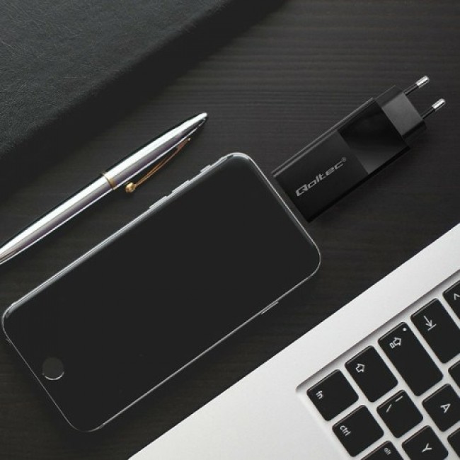 Qoltec GaN POWER PRO Charger | 1xUSB-C | 1xUSB | 100W | 5-20V | 1.5-5A | XP | Black