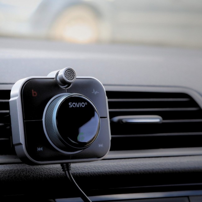 Savio TR-14 Transmiter FM z Bluetooth i adowarką PD 87.6 - 107.9 MHz Bluetooth/USB Black Savio TR-14 Transmiter FM z Bluetooth i adowarką PD 87.6 - 107.9 MHz Bluetooth/USB Black