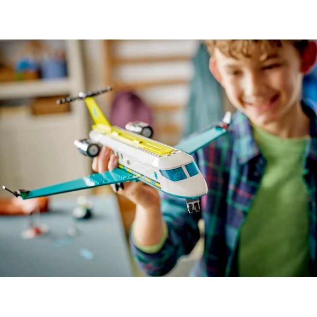LEGO CITY 60465 Emergency Air Ambulance Airplane