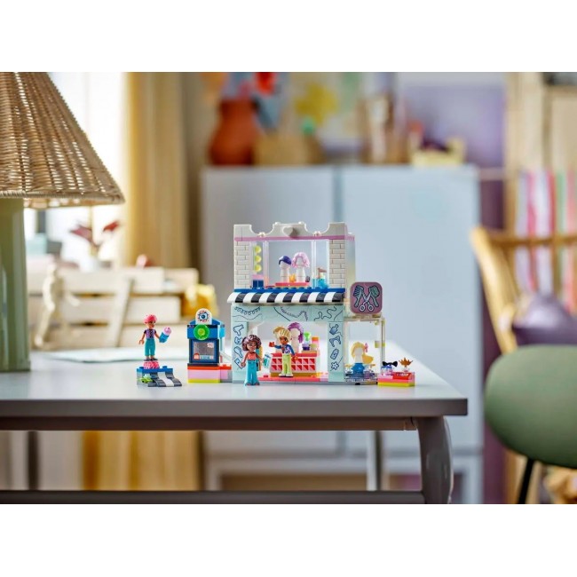 LEGO FRIENDS 42662 Hair Salon and Accessories Store LEGO FRIENDS 42662 Hair Salon and Accessories Store