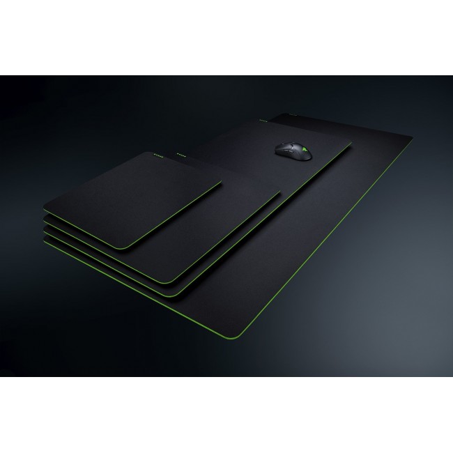Razer Gigantus V2 - XXL Gaming mouse pad Black, Green Razer Gigantus V2 - XXL Gaming mouse pad Black, Green