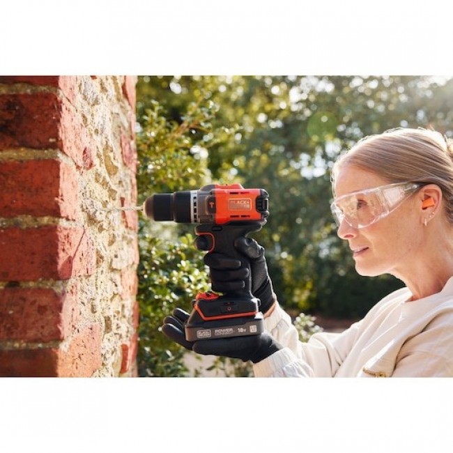 Black & Decker BCD383XN-XJ drill Orange