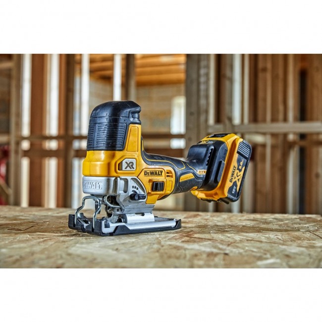 DeWALT DCS335N-XJ power jigsaw 2 kg