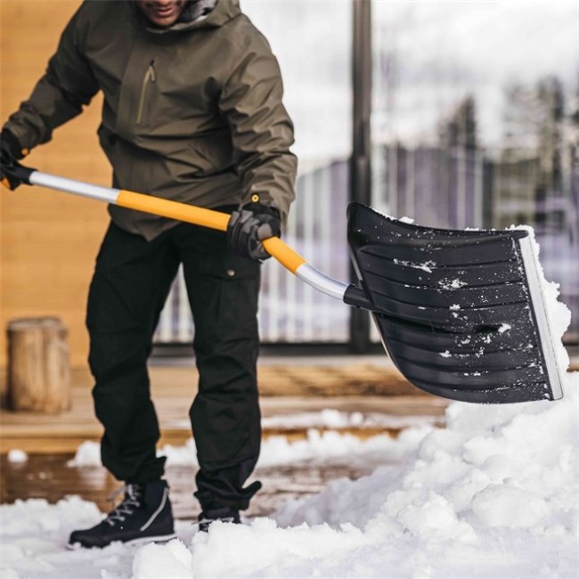Fiskars 1057186 shovel/trowel Snow shovel Metal Black, Orange Fiskars 1057186 shovel/trowel Snow shovel Metal Black, Orange