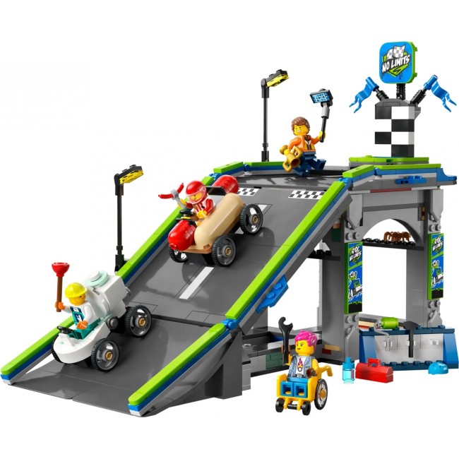 LEGO CITY 60460 No Limits: Race Car Ramp Truck