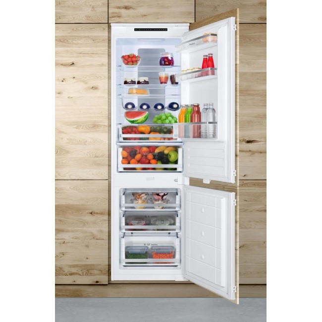 Amica BK3055.6 NFM(E) Total No Frost built-in fridge, white, 244 l