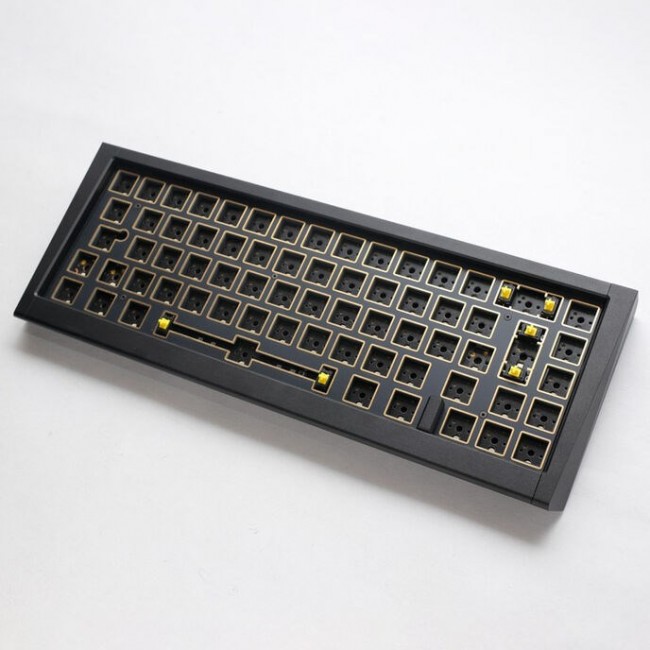 Ducky Outlaw 65 keyboard Universal USB Black Ducky Outlaw 65 keyboard Universal USB Black