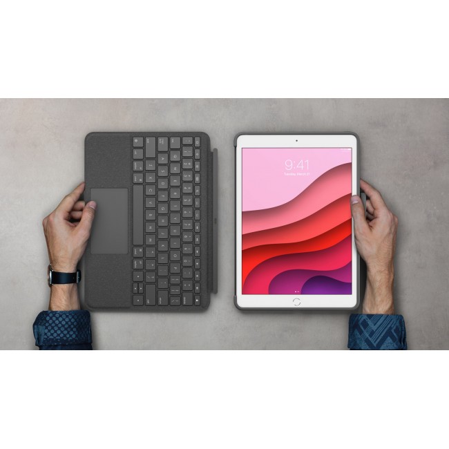 Logitech Combo Touch