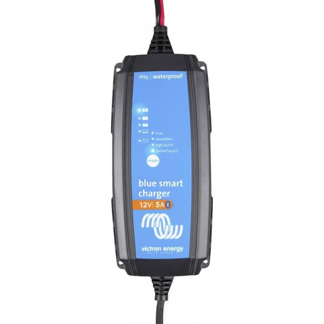 Blue Smart IP65s Charger 12/5 + DC connector