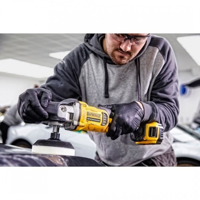 DeWALT DCM849P2-QW car polisher