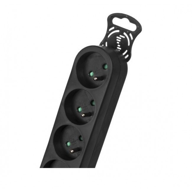 Maclean MCE225 power extension 1.5 m 6 AC outlet(s) Indoor Black Maclean MCE225 power extension 1.5 m 6 AC outlet(s) Indoor Black