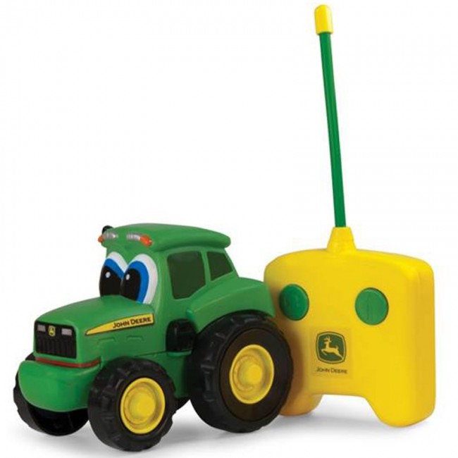 Tomy John Deere Johnny Tractor RC Radio-Controlled (RC) model Electric engine 1:32 Tomy John Deere Johnny Tractor RC Radio-Controlled (RC) model Electric engine 1:32