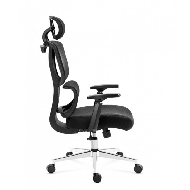 Expert 4.6 Black Swivel Armchair Expert 4.6 Black Swivel Armchair