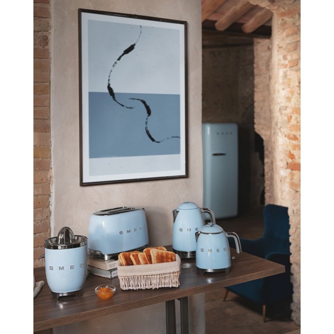 Smeg 50's Style Kettles KLF04PBEU Pastel Blue