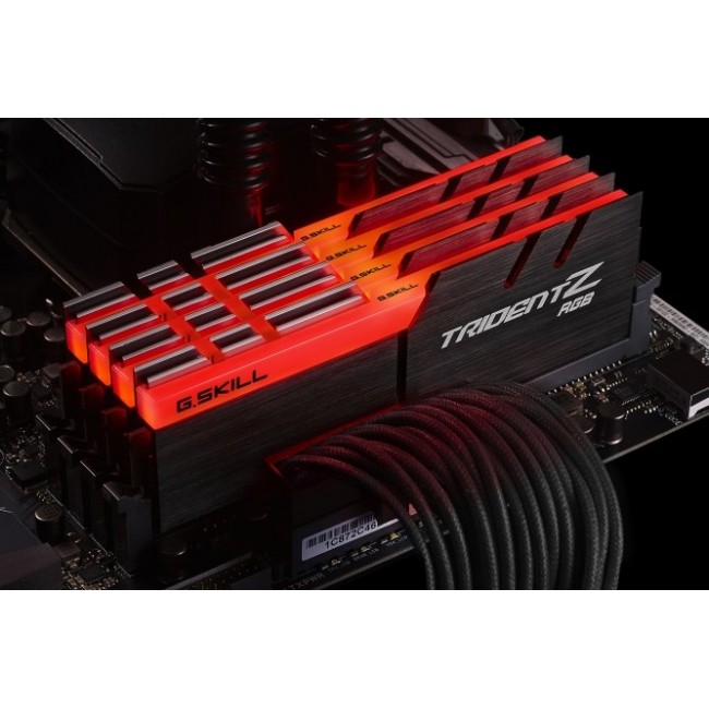 G.Skill Trident Z RGB (For AMD) F4-3200C16Q-32GTZRX memory module 32 GB 4 x 8 GB DDR4 288-pin DIMM