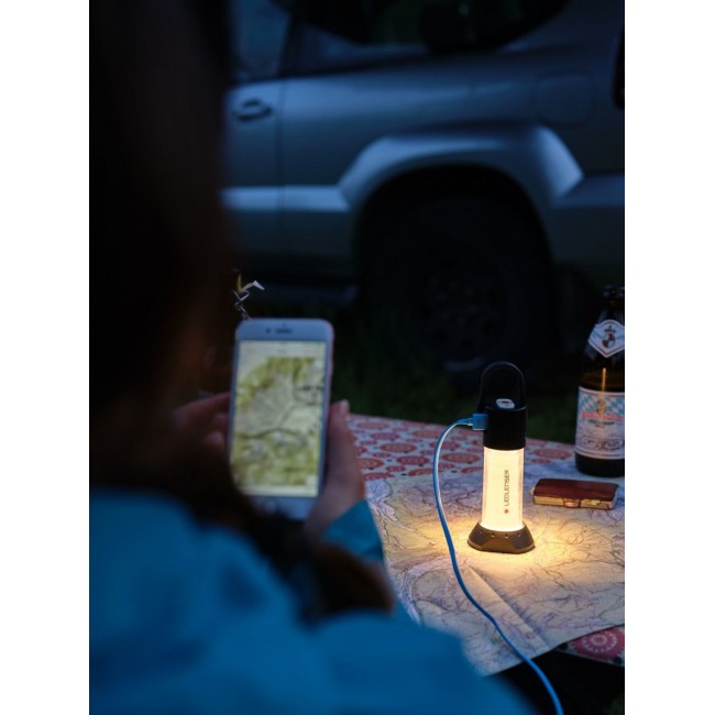 Ledlenser ML4 Battery powered camping lantern
