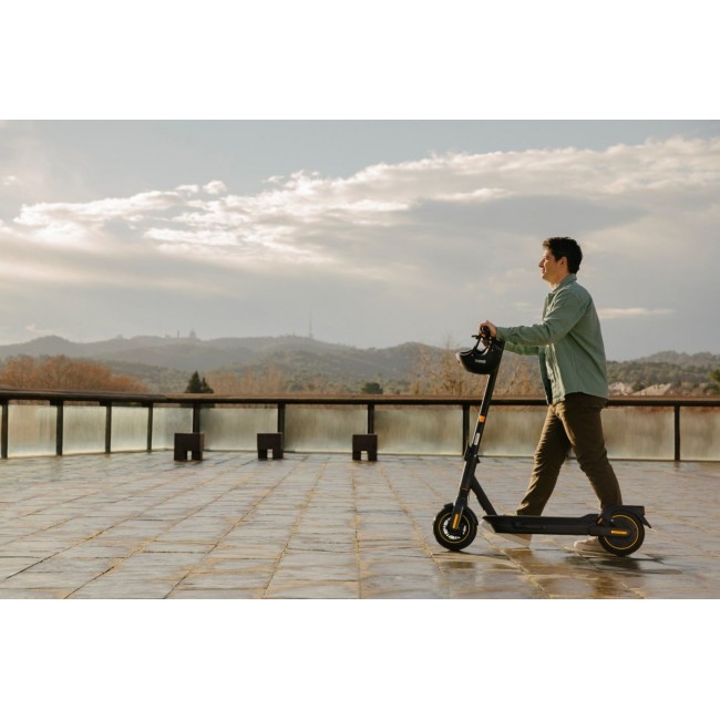 Ninebot by Segway KickScooter MAX G2 D Black 20 km/h 15.3 Ah Ninebot by Segway KickScooter MAX G2 D Black 20 km/h 15.3 Ah