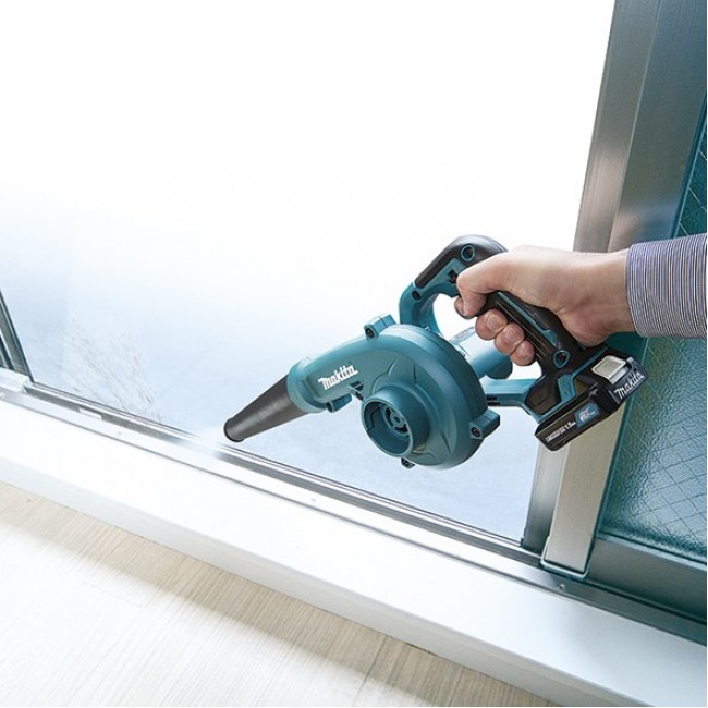 Makita UB100DZ not categorized