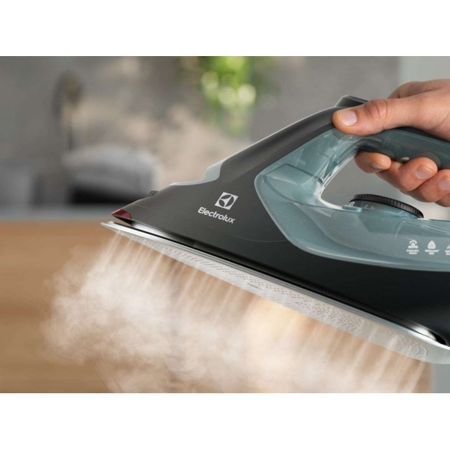 Electrolux E7SI2-6OG Steam Iron 2600 W Green