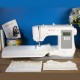 Singer 7640 sewing machine, electric current, white Singer 7640 sewing machine, electric current, white