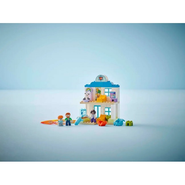 LEGO DUPLO 10449 First Time: Visit to the Doctor LEGO DUPLO 10449 First Time: Visit to the Doctor